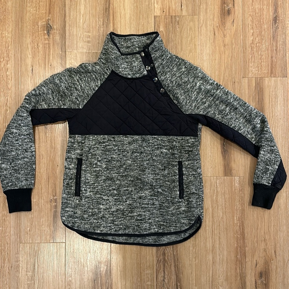 Abercrombie & Fitch Fleece Asymmetrical Pullover